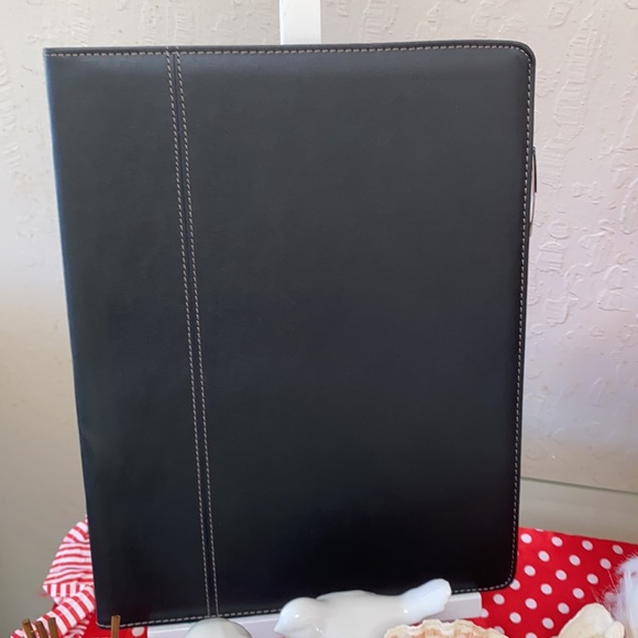 Blue Sky Faux Leather Padfolio - Picture 2 of 6